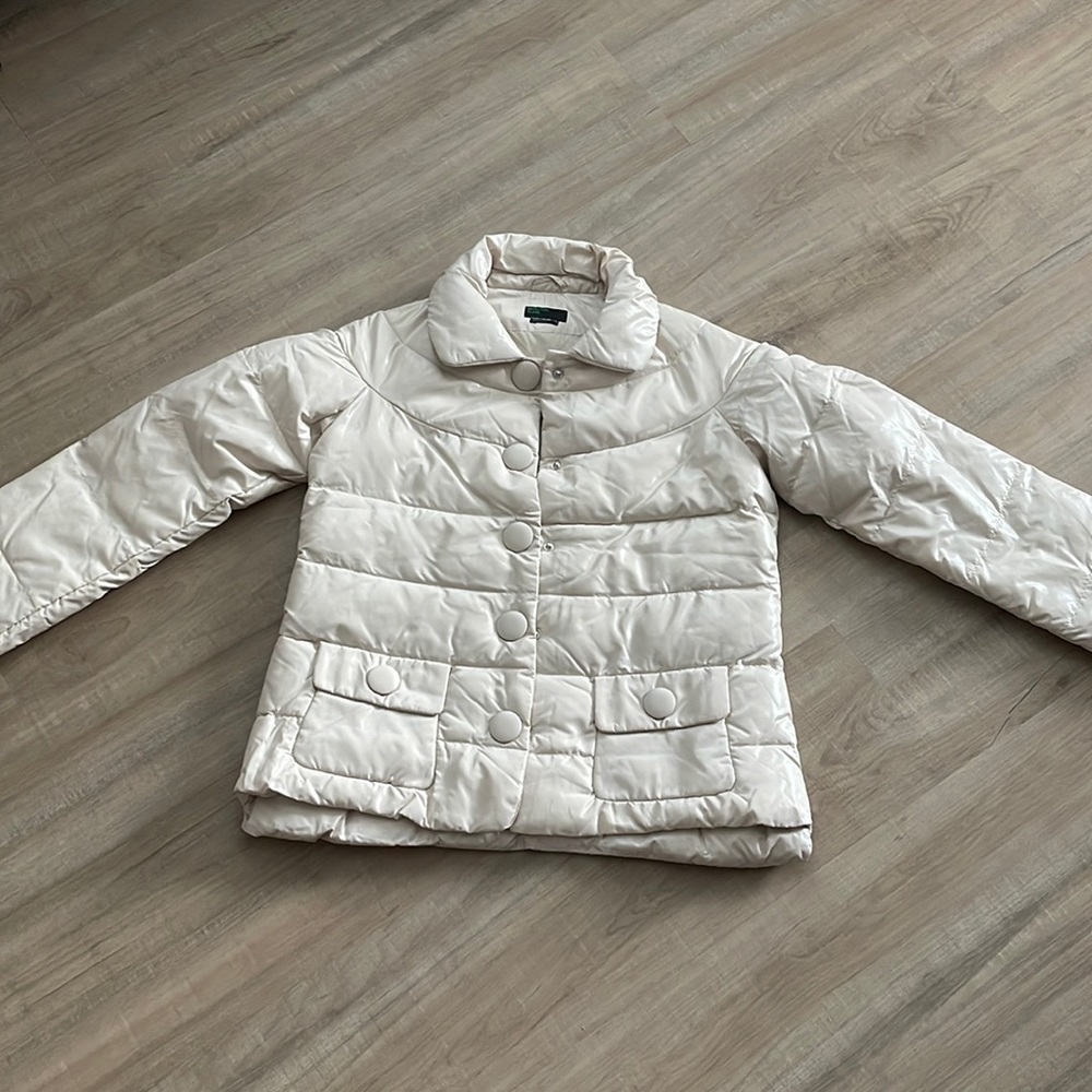 United color of Benetton, girls quilted jacket. Size XL, 10-11,150cm. Like new